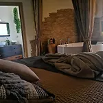& Secondopiano